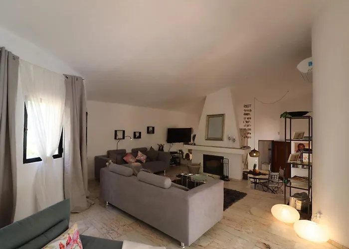 La Perla Villa