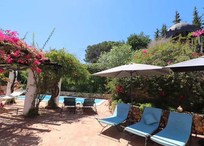 La Perla Villa