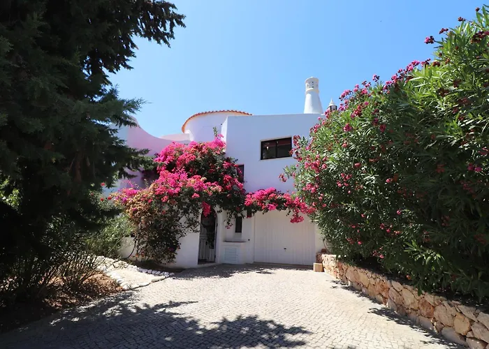 La Perla Villa