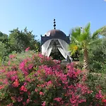 La Perla فيلة *
