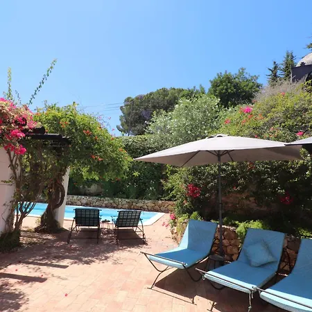 La Perla Villa