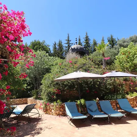 La Perla Villa