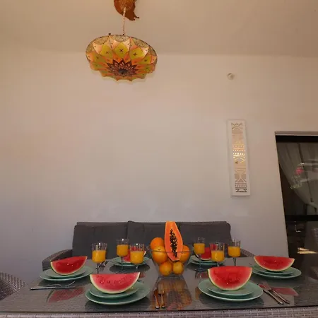 La Perla Villa *
