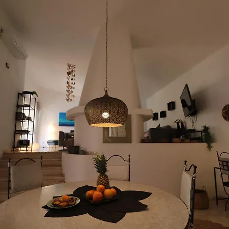 La Perla Villa *