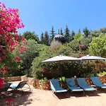 La Perla Villa